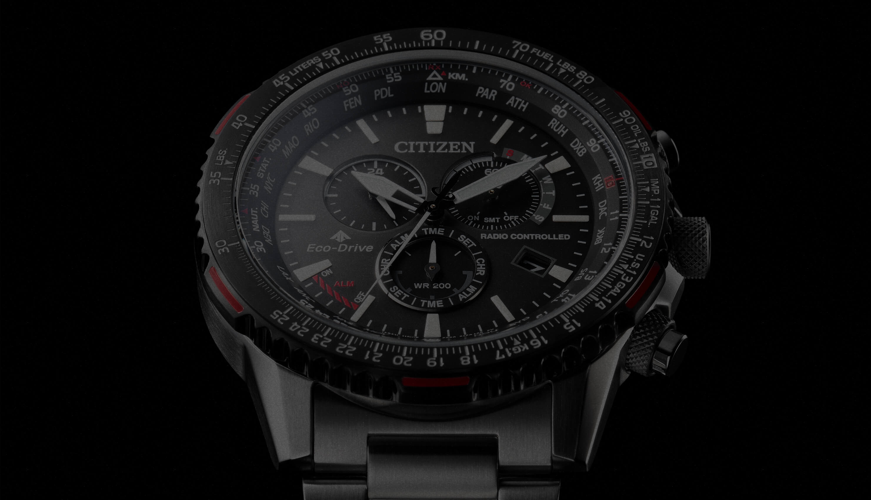 FEATURES01